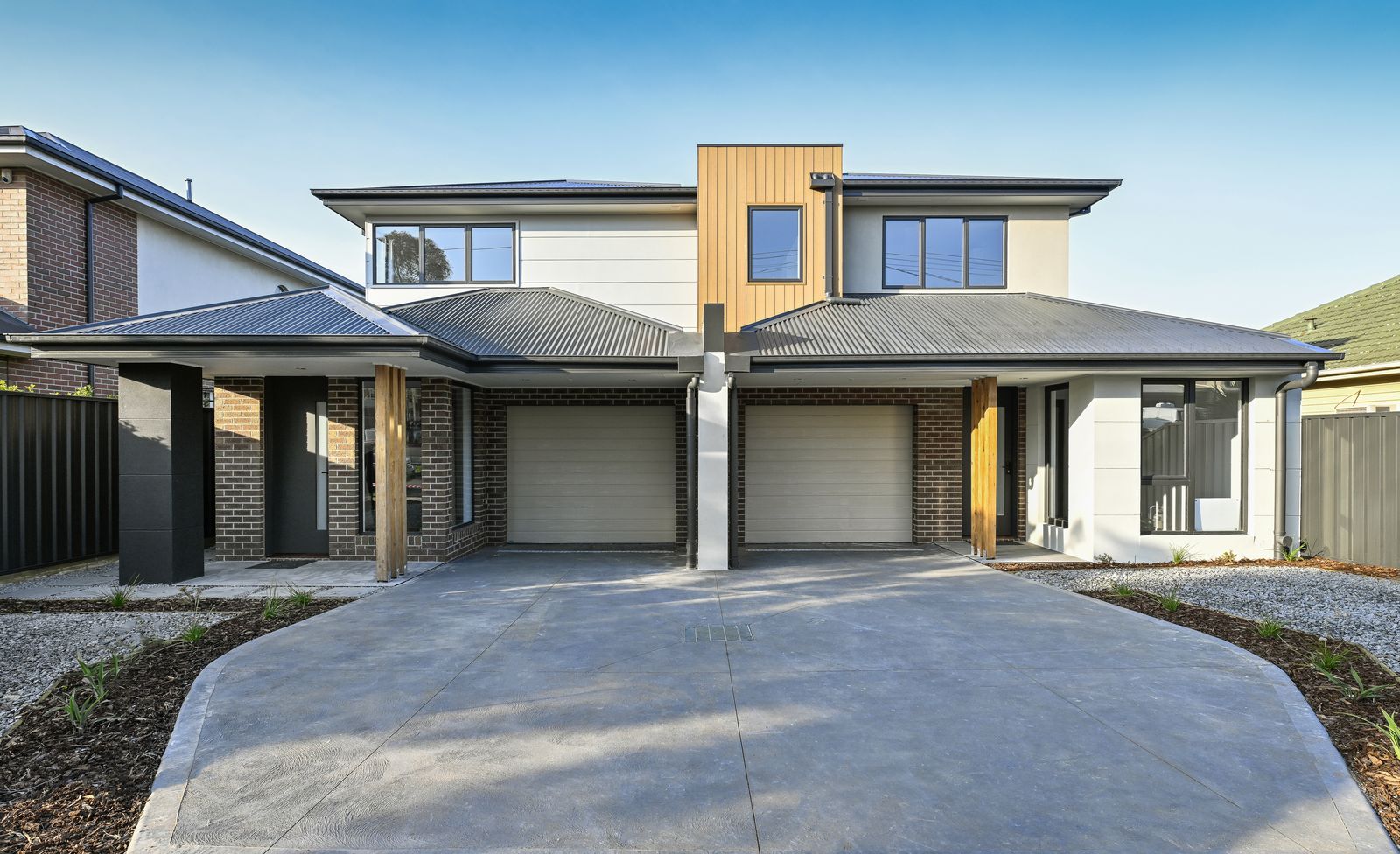 Niddrie multi-unit development by Varcon Group