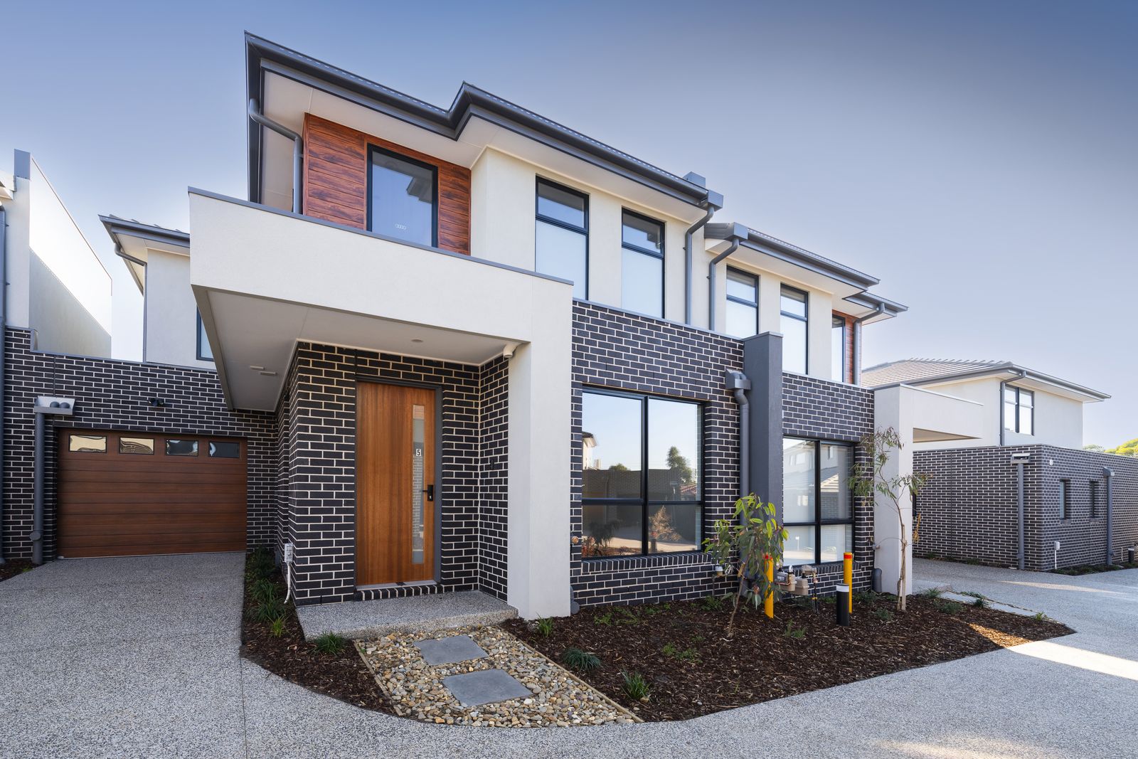 Sydenham multi-unit development by Varcon Group