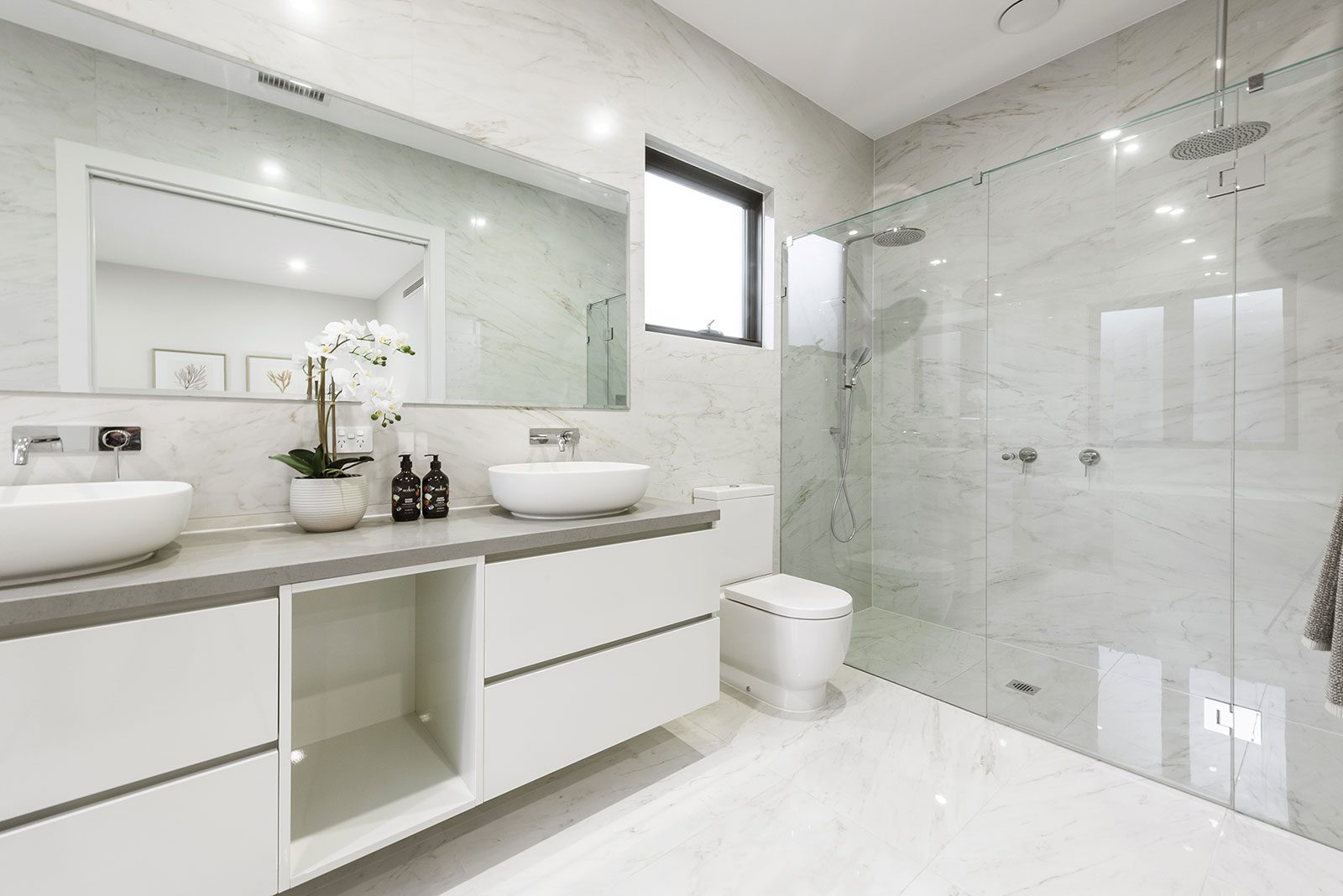 Balwyn North custom home interior, Varcon Group